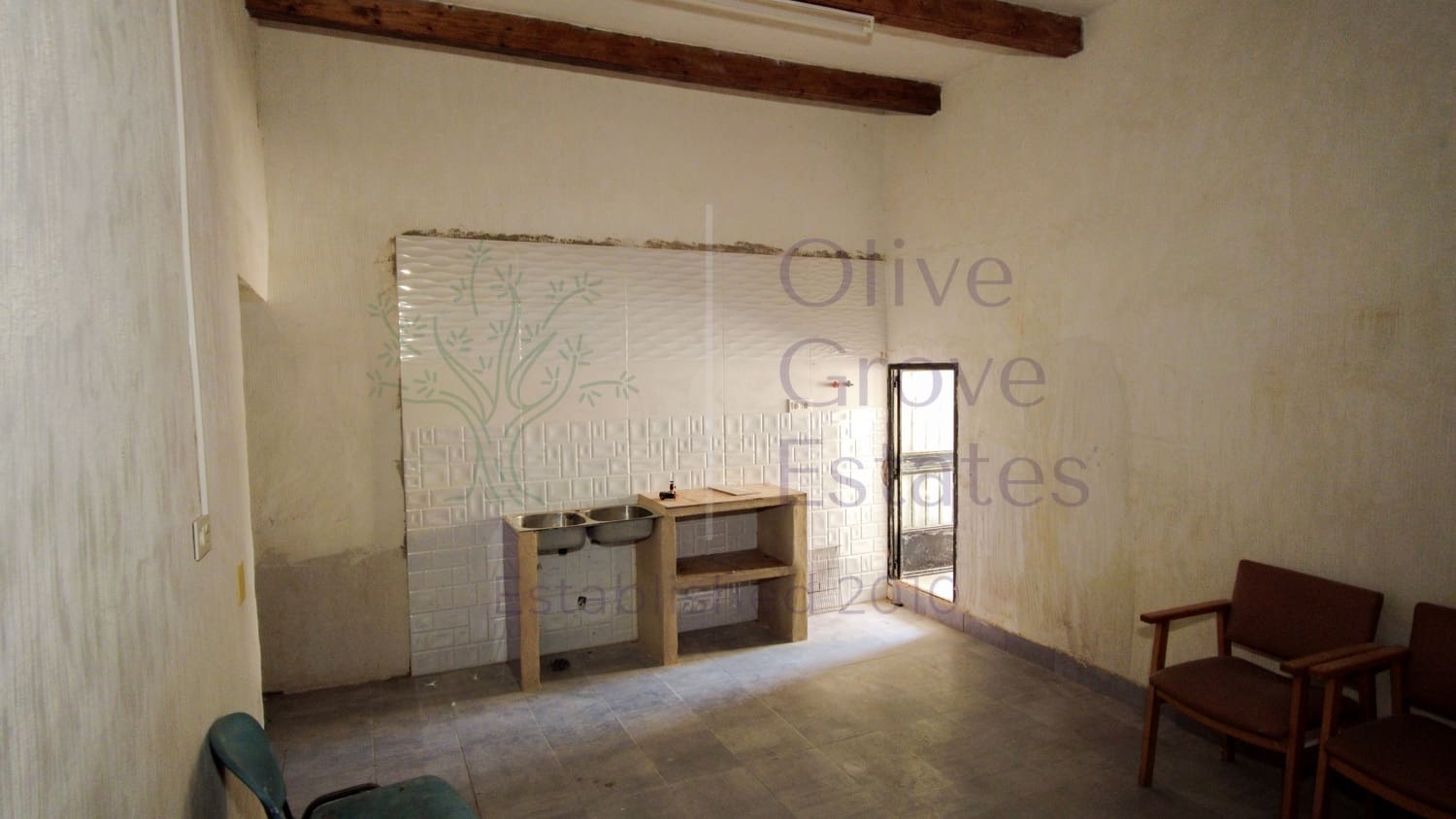 4 soveværelse Byhus til salg i Caudete - € 139.995 (Ref: 9160614)