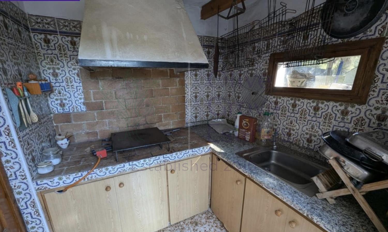 4 soverom Villa til salgs i Sax - € 315 000 (Ref: 9161548)