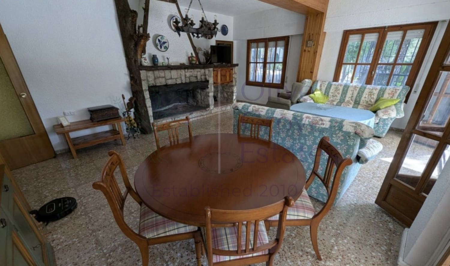 4 soverom Villa til salgs i Sax - € 315 000 (Ref: 9161548)