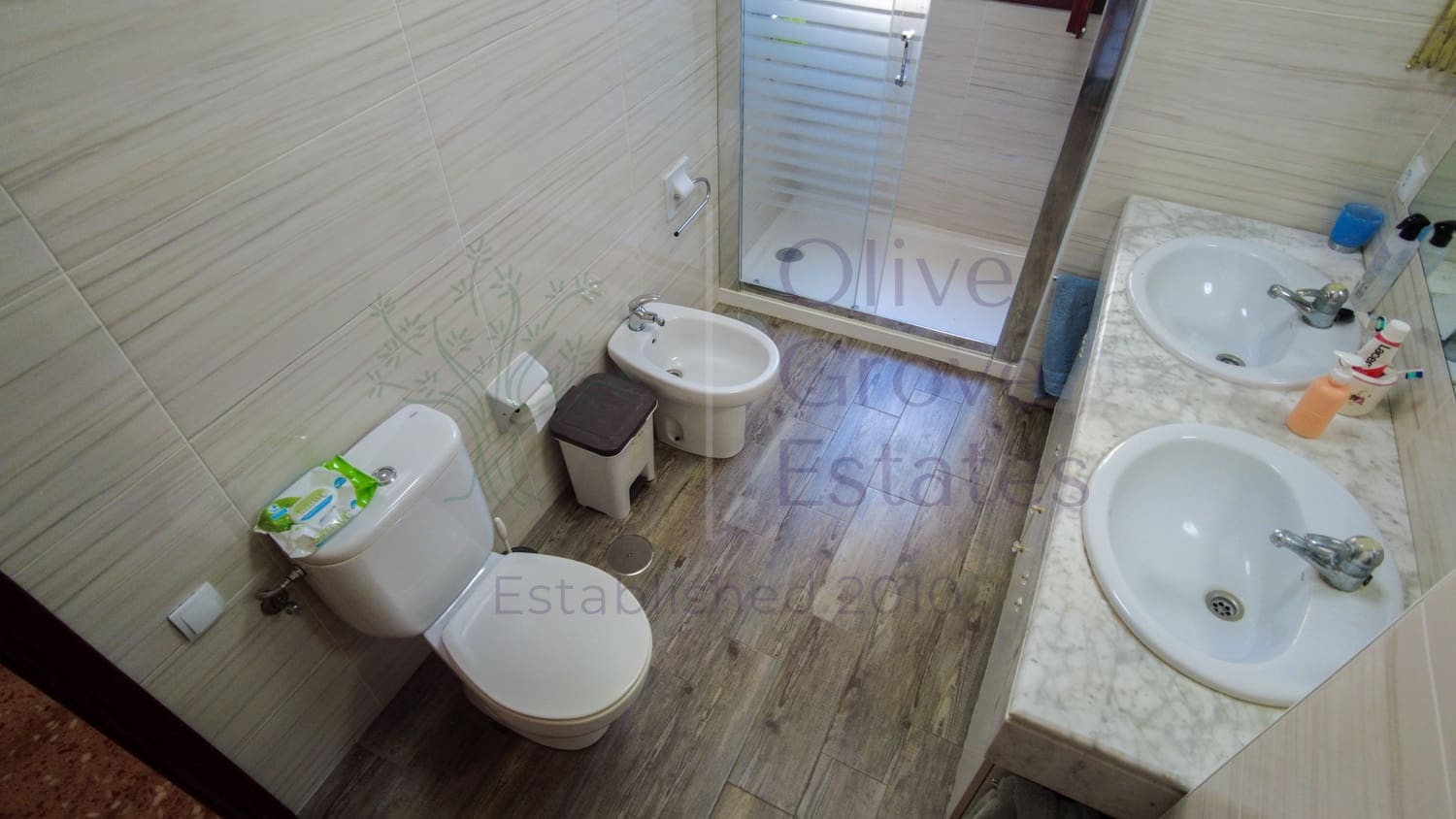 4 makuuhuone Huvila myytävänä paikassa Sax - 315 000 € (Ref: 9161548)