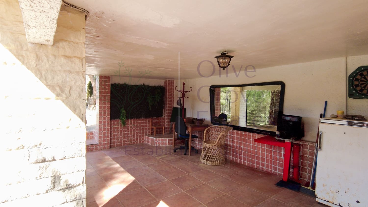 4 makuuhuone Huvila myytävänä paikassa Sax - 315 000 € (Ref: 9161548)