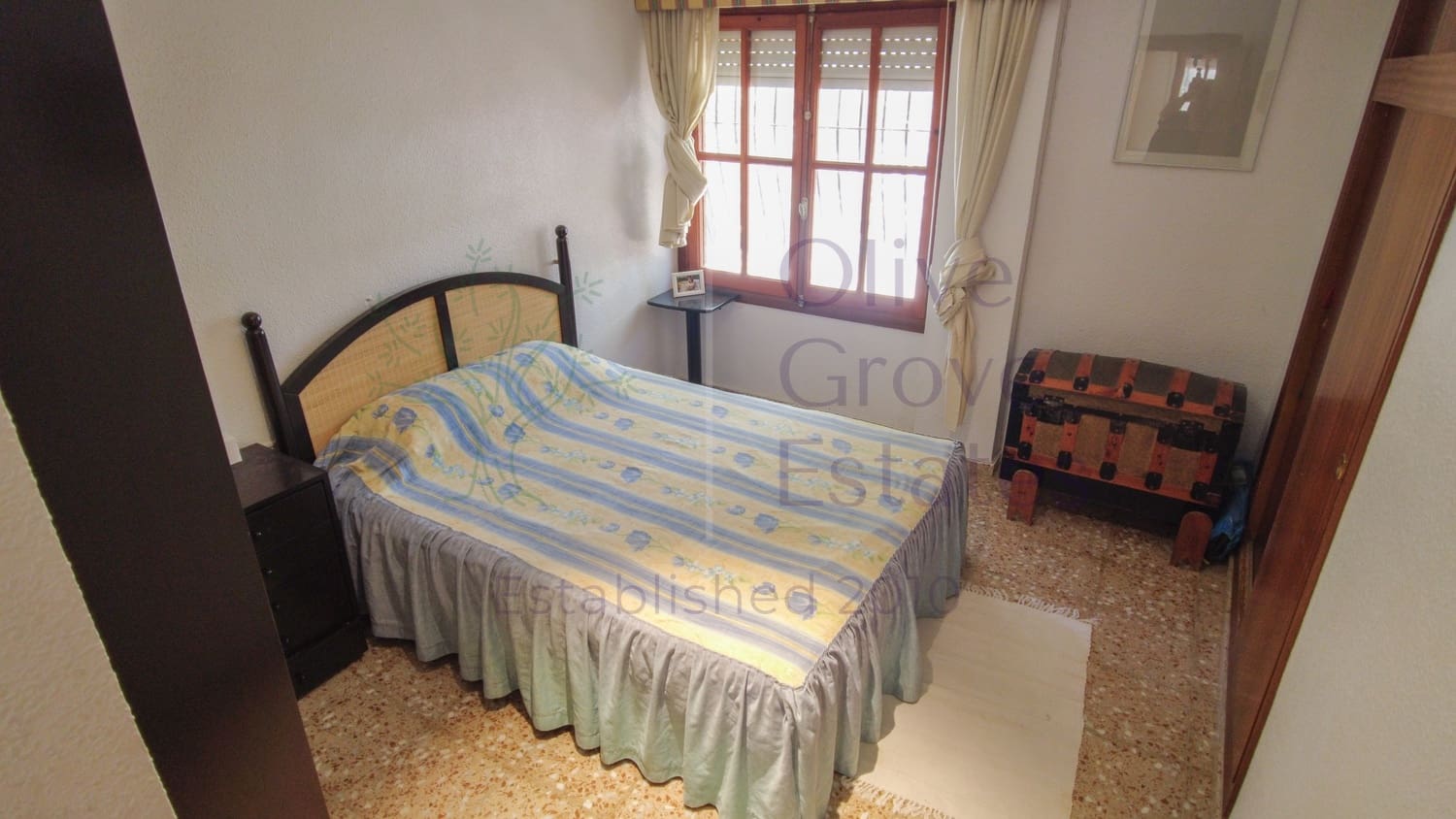 4 makuuhuone Huvila myytävänä paikassa Sax - 315 000 € (Ref: 9161548)