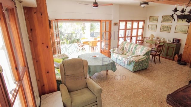 4 sovrum Villa till salu i Sax - 315 000 € (Ref: 9161548)