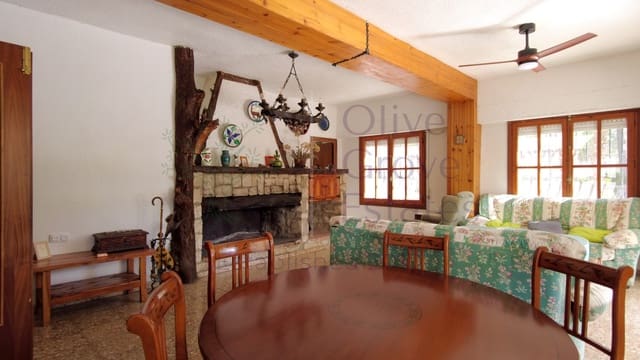 4 sovrum Villa till salu i Sax - 315 000 € (Ref: 9161548)