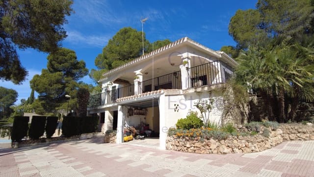 4 sovrum Villa till salu i Sax - 315 000 € (Ref: 9161548)