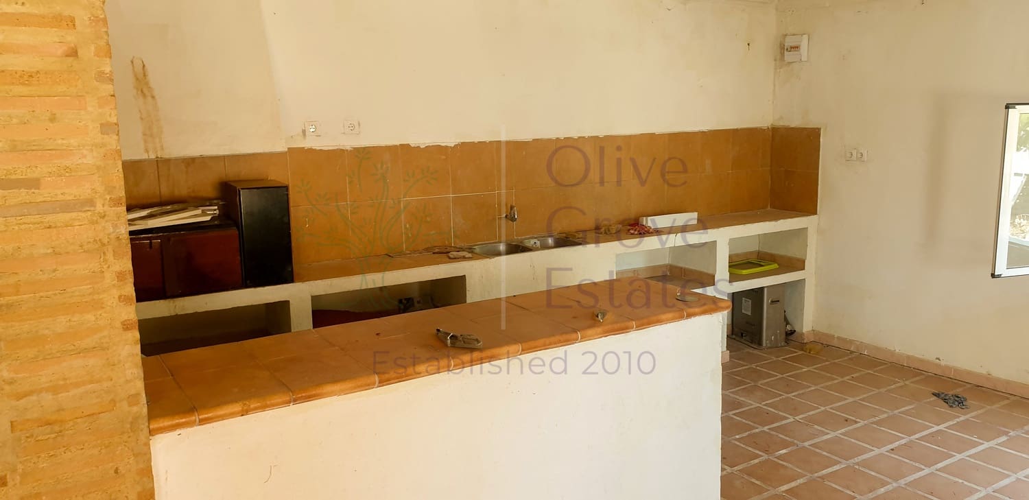 4 quarto Quinta/Casa Rural para venda em Caudete com piscina - 149 995 € (Ref: 9164523)