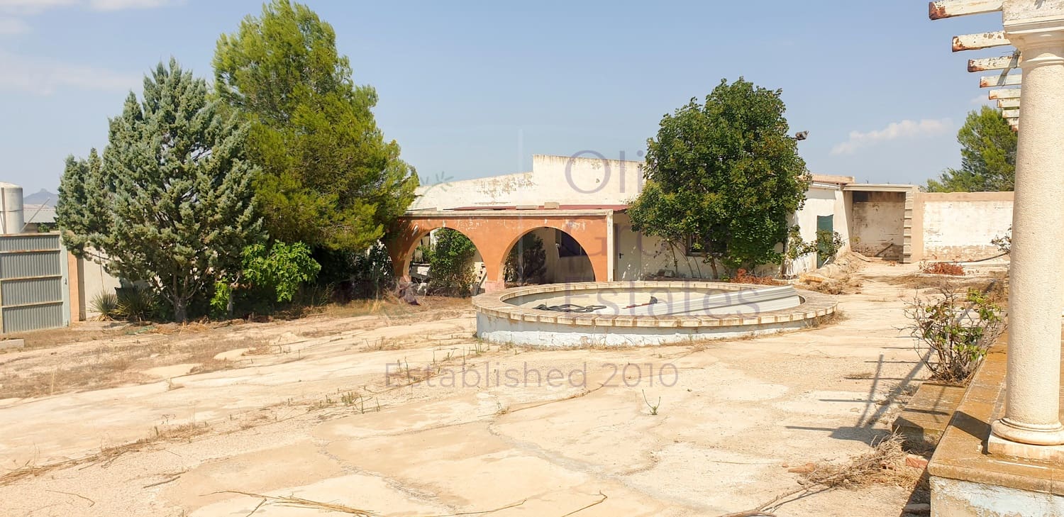 4 quarto Quinta/Casa Rural para venda em Caudete com piscina - 149 995 € (Ref: 9164523)