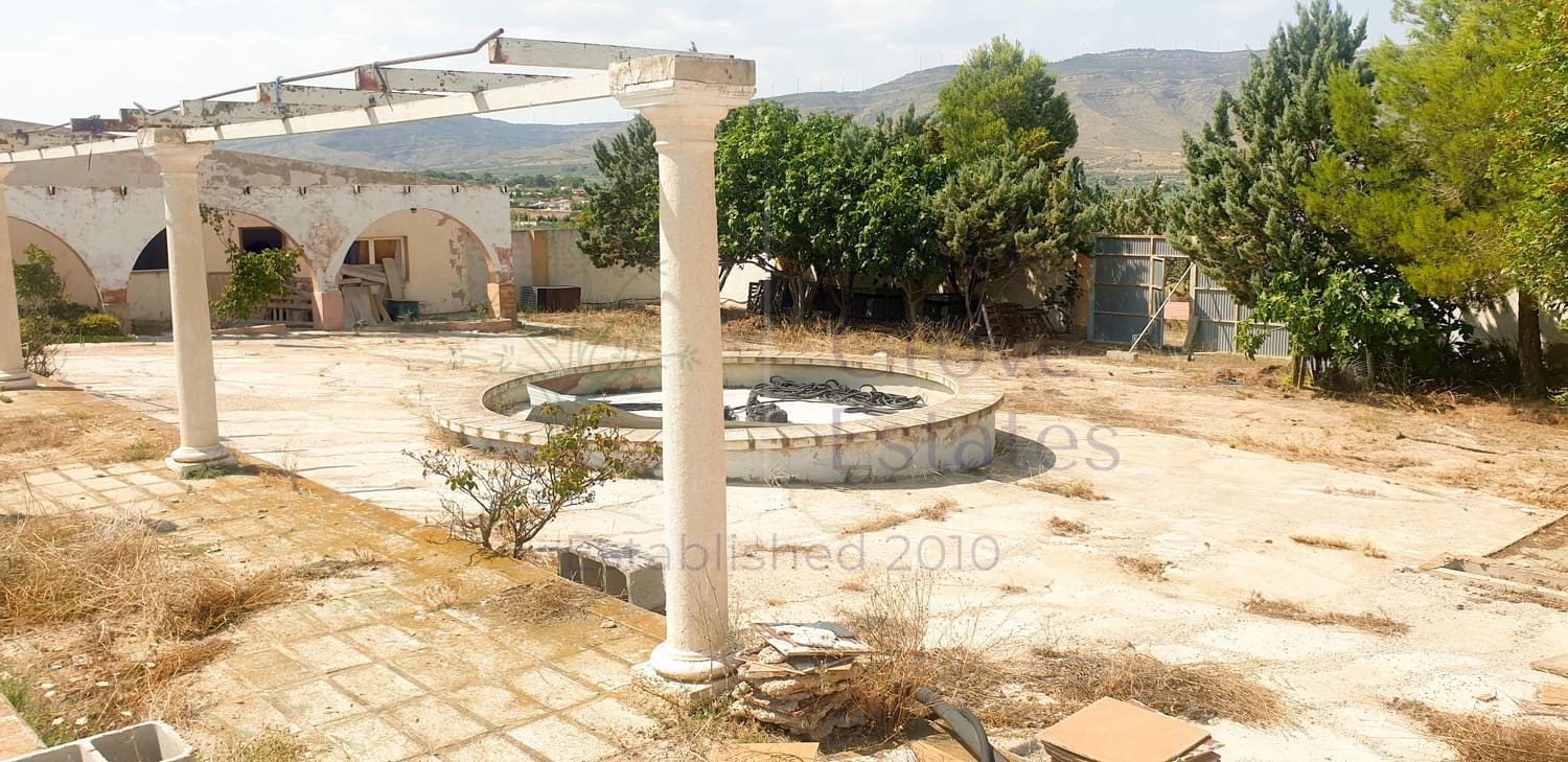 4 quarto Quinta/Casa Rural para venda em Caudete com piscina - 149 995 € (Ref: 9164523)