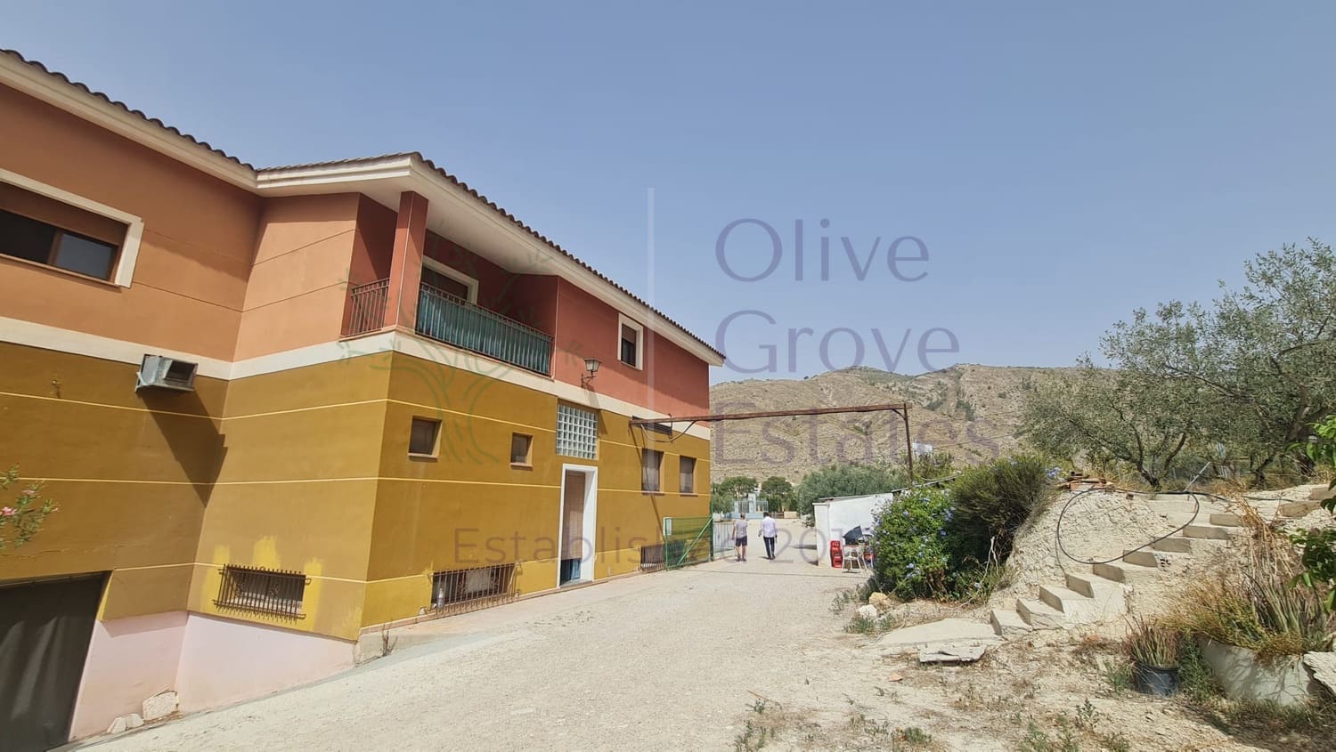 4 soveværelse Villa til salg i Petrel / Petrer - € 479.950 (Ref: 9200900)