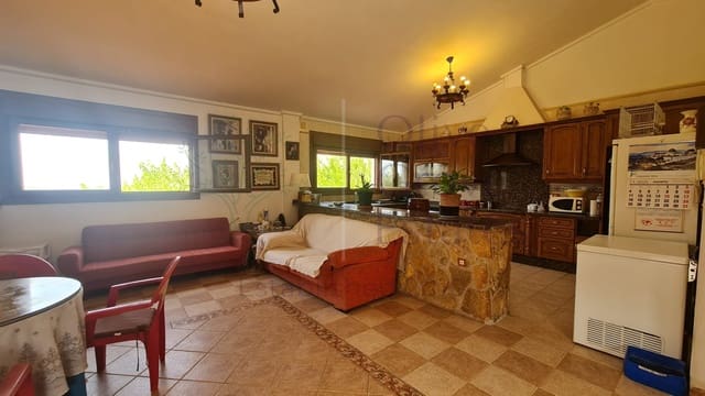 4 makuuhuone Huvila myytävänä paikassa Petrel / Petrer - 479 950 € (Ref: 9200900)