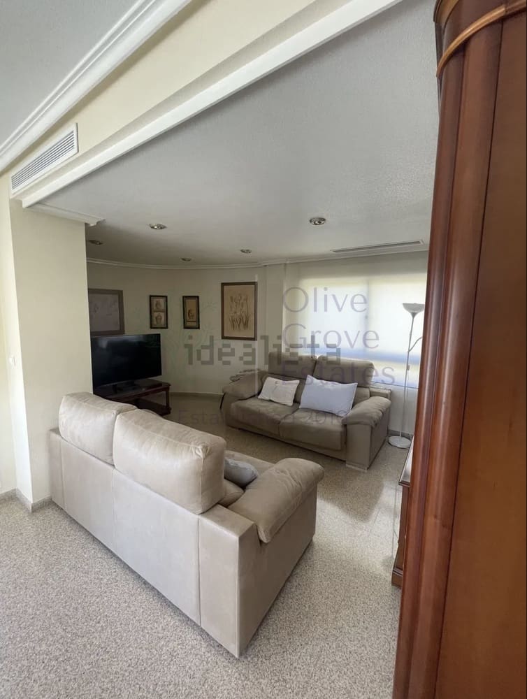 5 sypialnia Willa na sprzedaż w Petrel / Petrer - 329 995 € (Ref: 9201702)