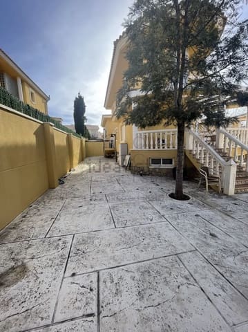 5 chambre Villa/Maison à vendre à Petrel / Petrer - 329 995 € (Ref: 9201702)