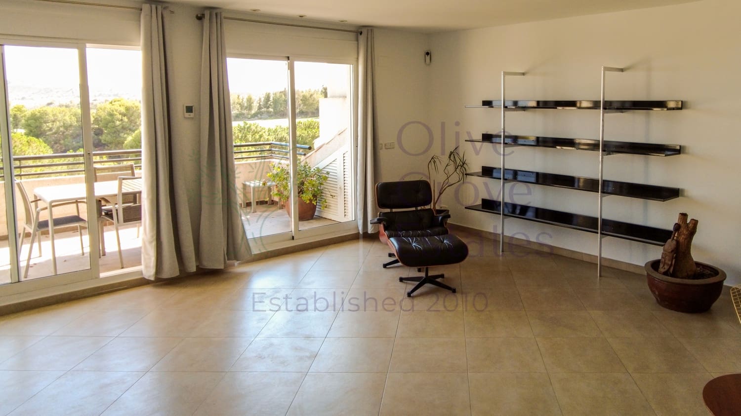 3 soveværelse Lejlighed til leje i Monforte del Cid - € 1.750 (Ref: 9207496)