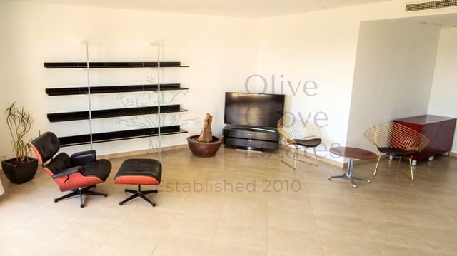 3 bedroom Apartment for rent in Monforte del Cid - € 1,750 (Ref: 9207496)