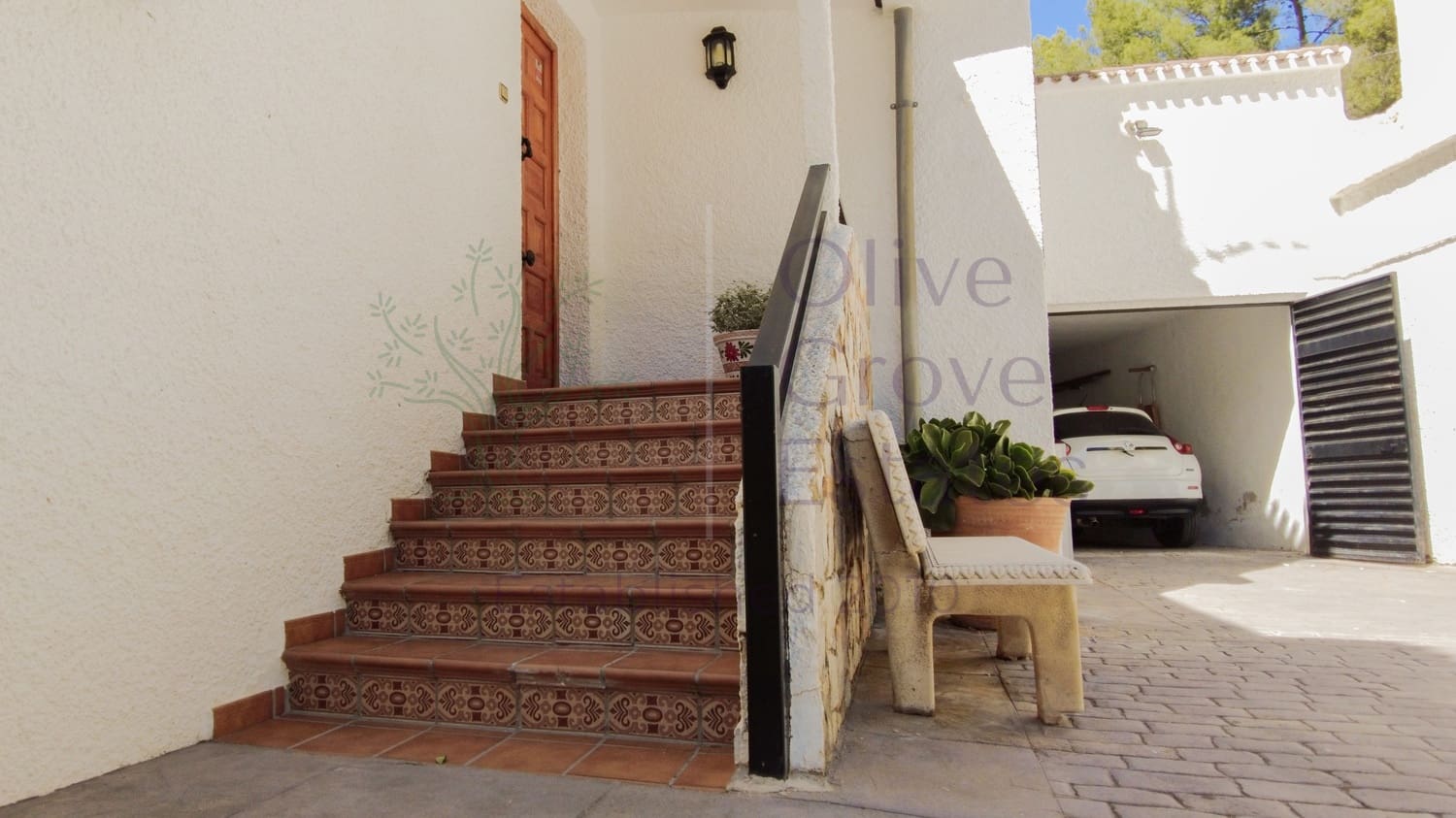 5 bedroom Townhouse for sale in Almansa - € 350,000 (Ref: 9228164)