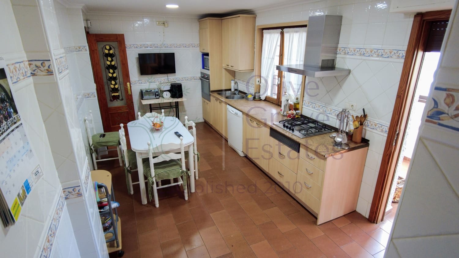 5 bedroom Townhouse for sale in Almansa - € 350,000 (Ref: 9228164)