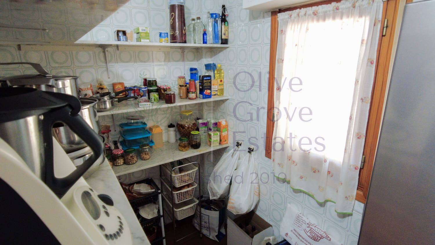 5 bedroom Townhouse for sale in Almansa - € 350,000 (Ref: 9228164)