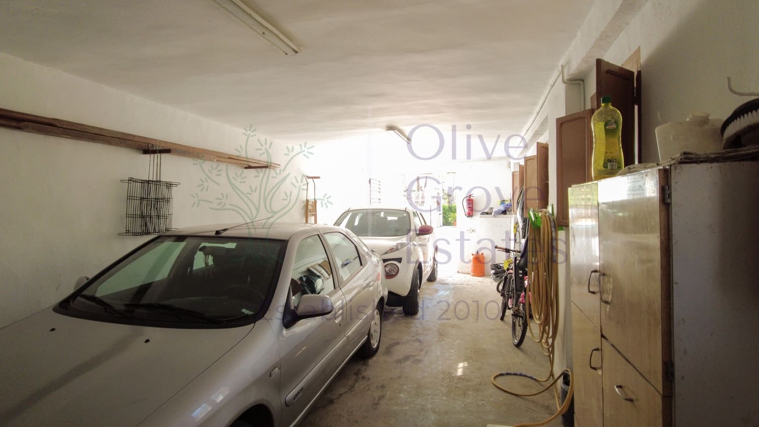 5 bedroom Townhouse for sale in Almansa - € 350,000 (Ref: 9228164)