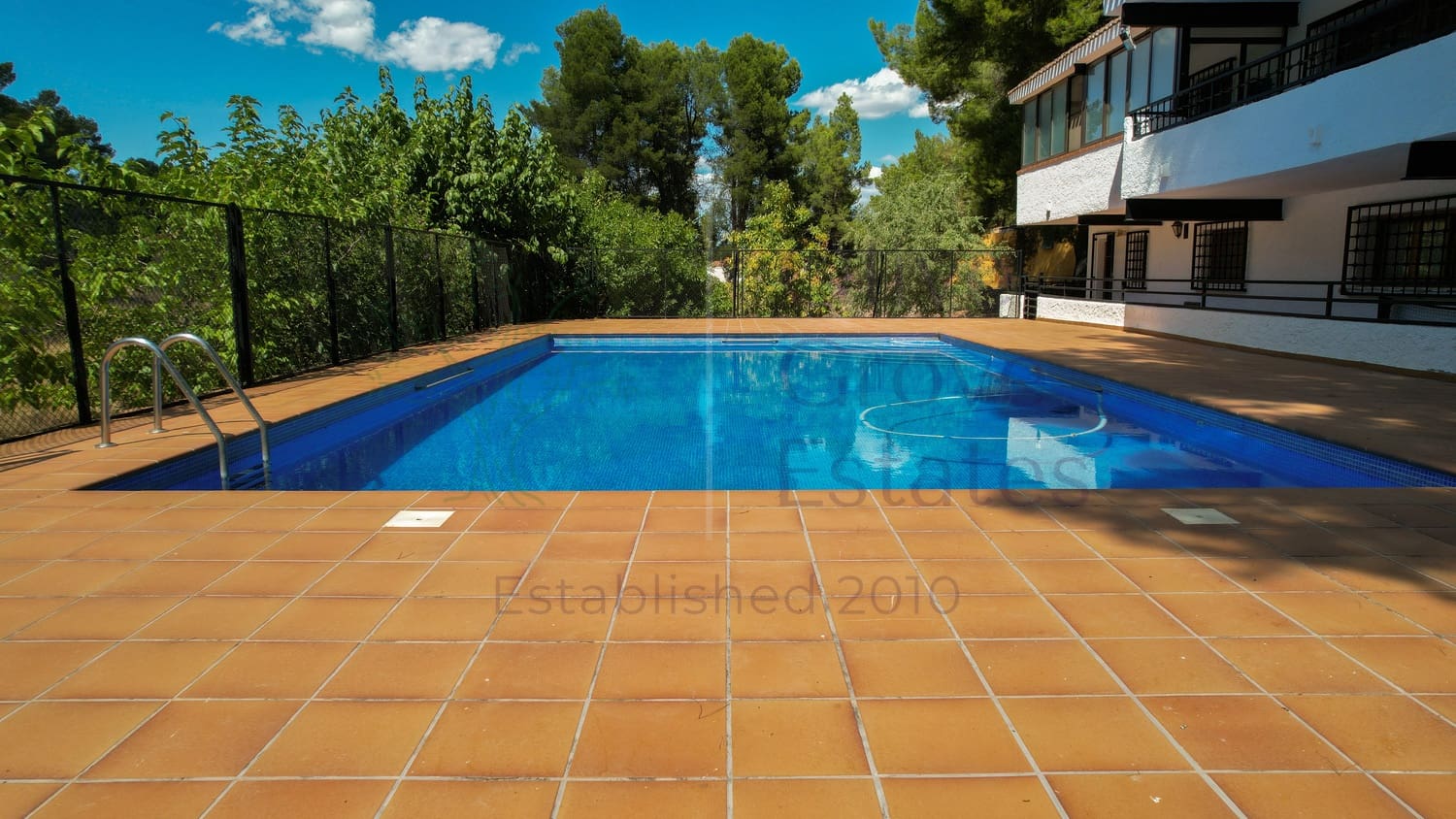 5 bedroom Townhouse for sale in Almansa - € 350,000 (Ref: 9228164)