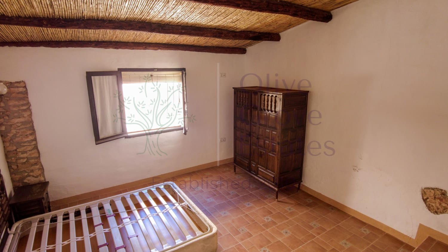 8 soveværelse Finca/Landehus til salg i Almansa - € 219.950 (Ref: 9230239)