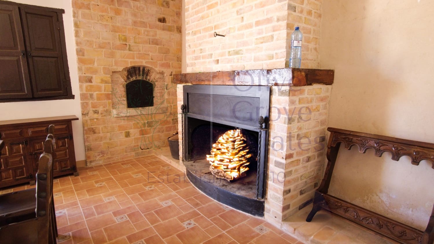 8 soveværelse Finca/Landehus til salg i Almansa - € 219.950 (Ref: 9230239)