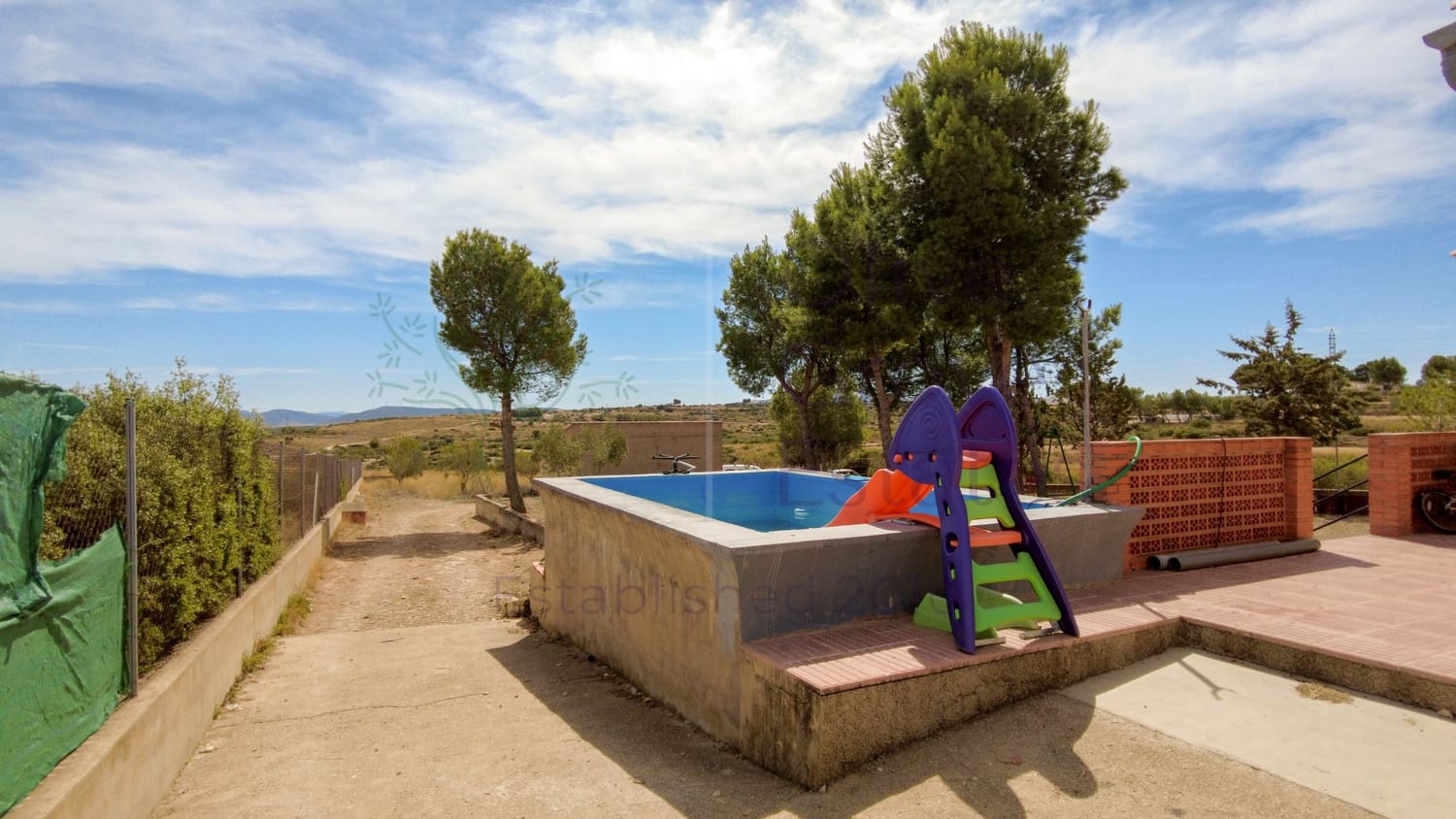 4 sovrum Finca/Hus på landet till salu i Almansa - 119 500 € (Ref: 9239311)