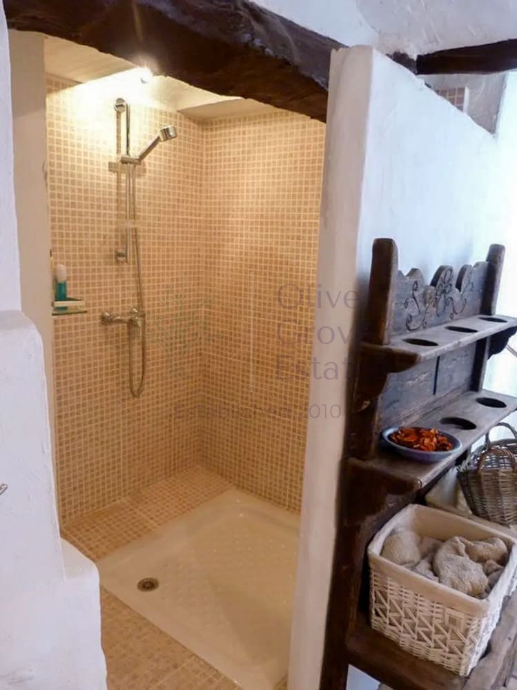 4 sypialnia Finka/Dom wiejski na sprzedaż w Tollos - 249 950 € (Ref: 9247837)