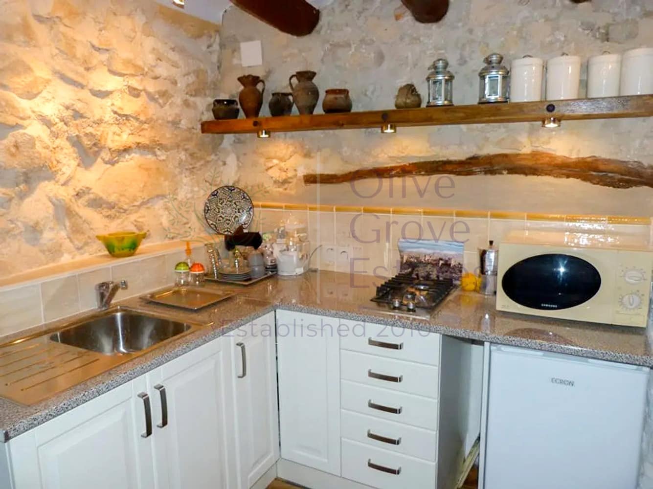 4 sypialnia Finka/Dom wiejski na sprzedaż w Tollos - 249 950 € (Ref: 9247837)