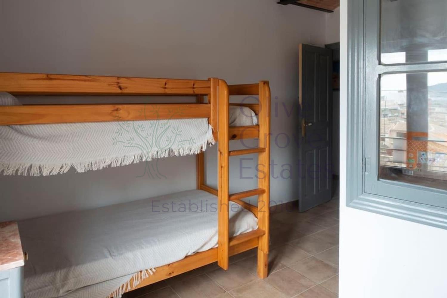 5 soveværelse Byhus til salg i Villena - € 549.950 (Ref: 9254467)