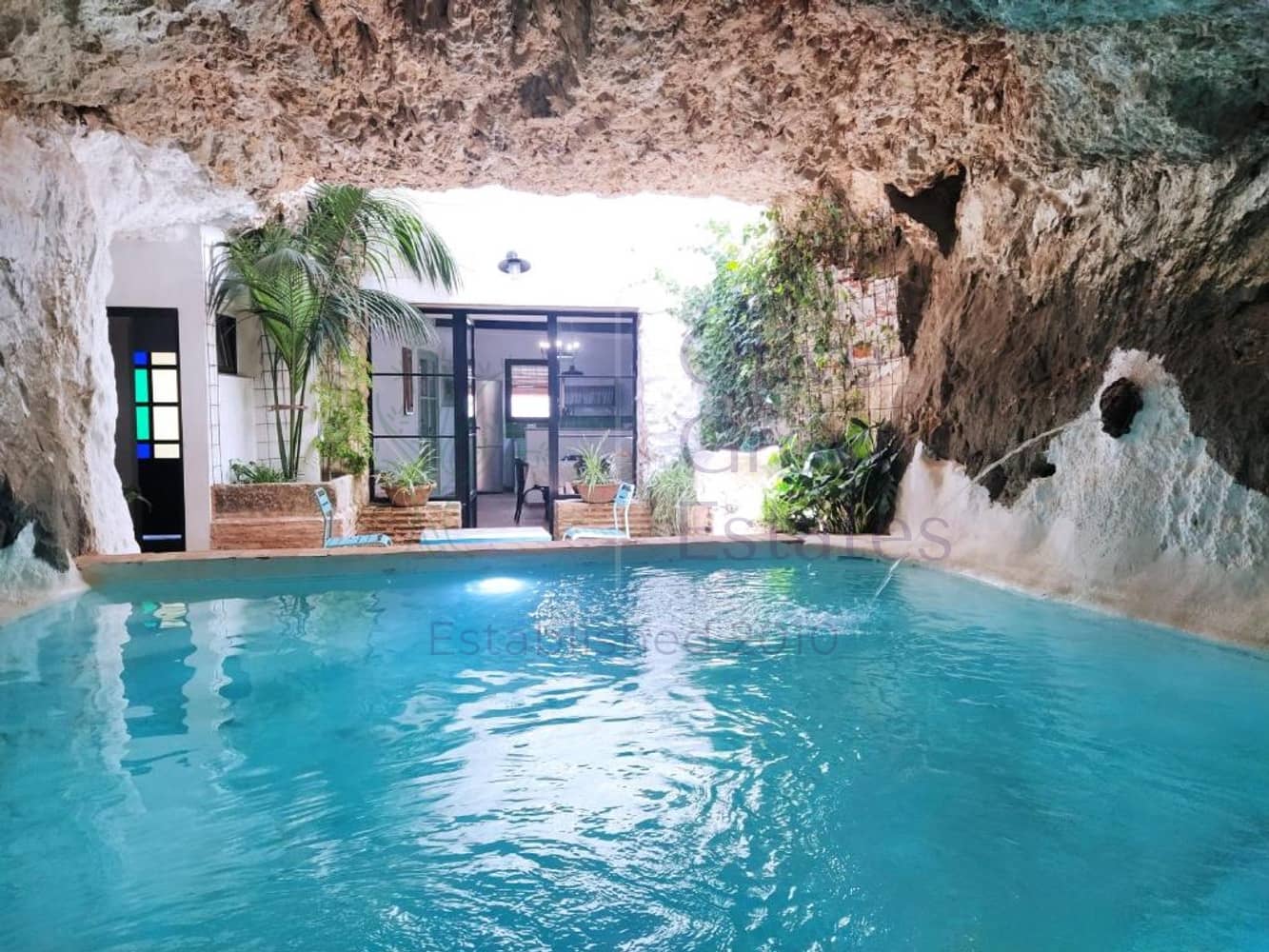 5 soveværelse Byhus til salg i Villena - € 549.950 (Ref: 9254467)