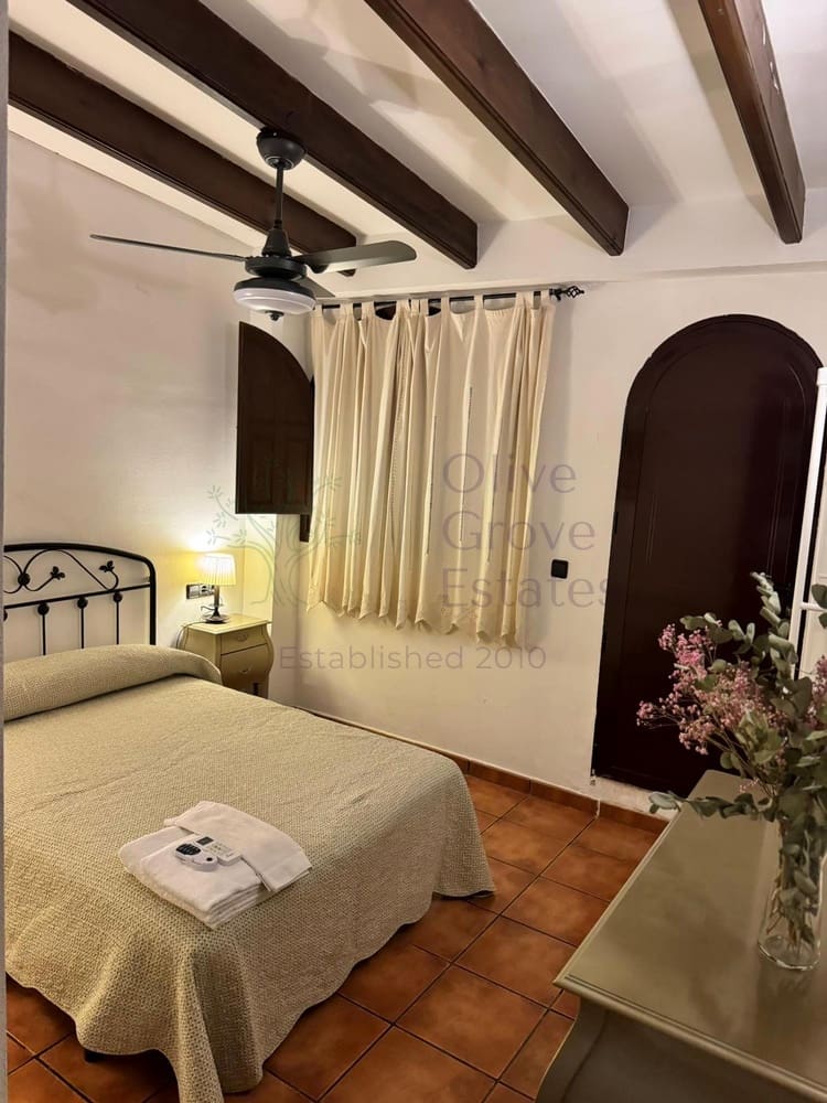 7 bedroom Finca/Country House for sale in Sax - € 1,500,000 (Ref: 9287869)