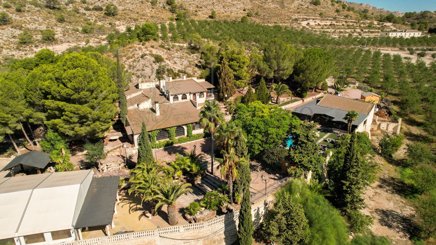 7 bedroom Finca/Country House for sale in Sax - € 1,500,000 (Ref: 9287869)
