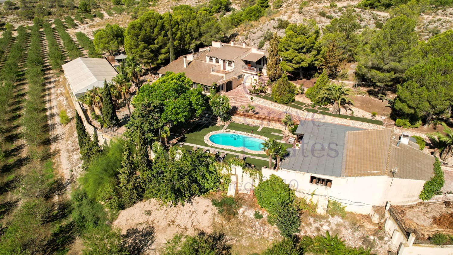 7 bedroom Finca/Country House for sale in Sax - € 1,500,000 (Ref: 9287869)