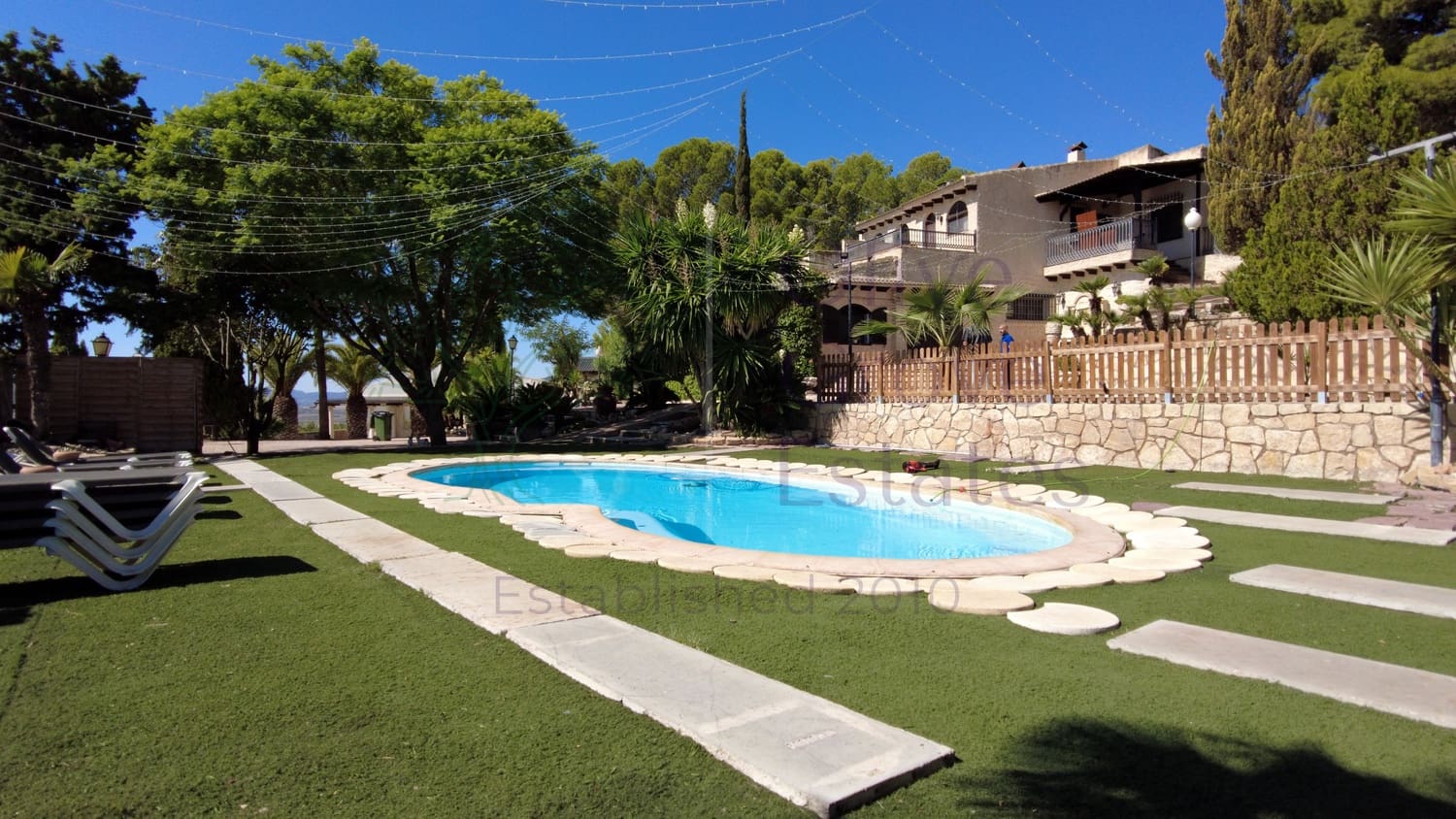 7 bedroom Finca/Country House for sale in Sax - € 1,500,000 (Ref: 9287869)