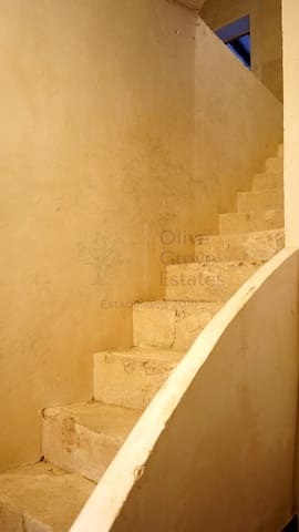 8 bedroom Villa for sale in Monóvar / Monóver with pool garage - € 164,950 (Ref: 9289639)