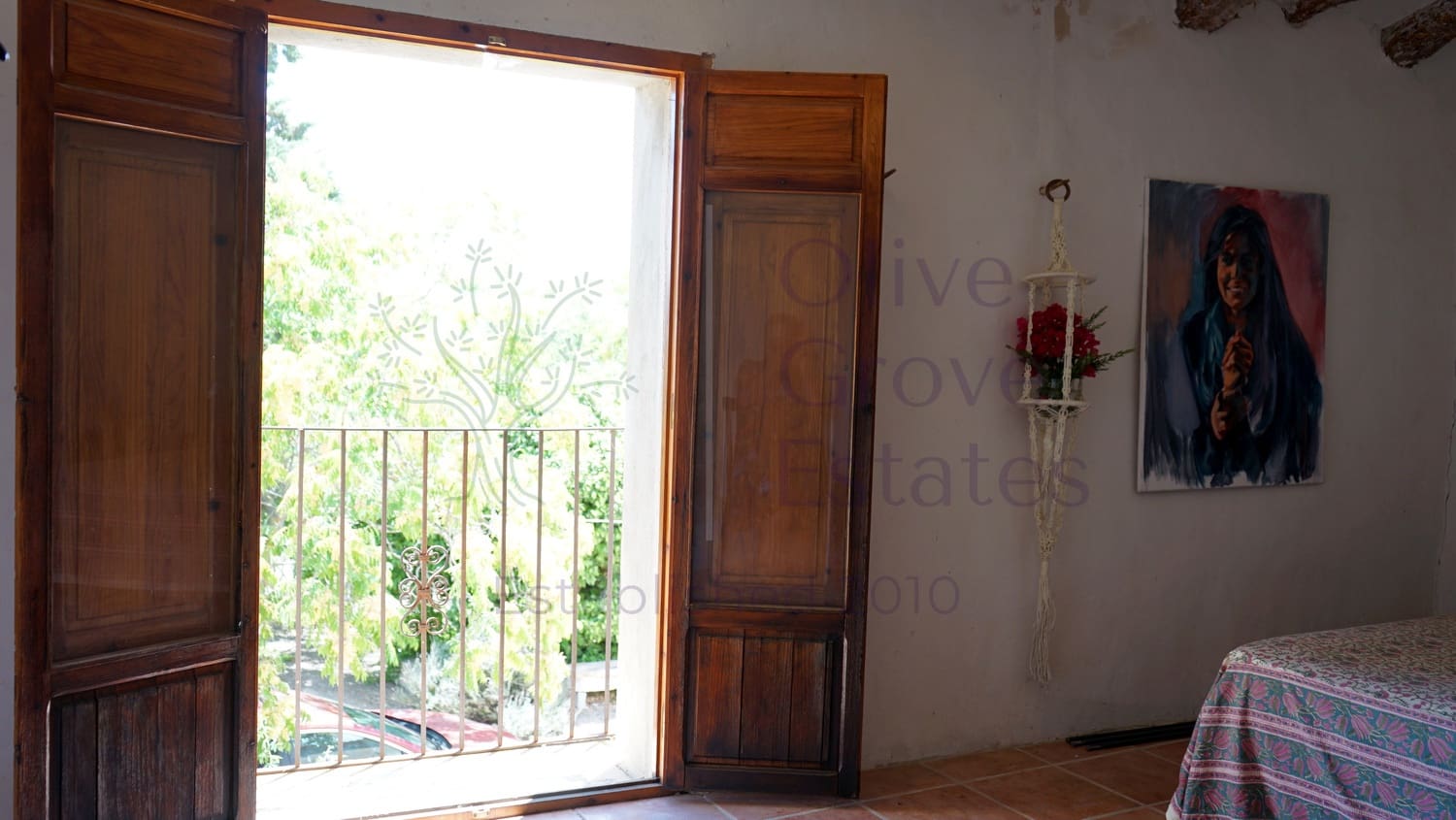 8 bedroom Villa for sale in Monovar / Monover with pool garage - € 164,950 (Ref: 9289639)