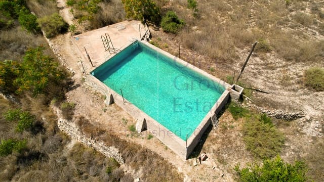 8 bedroom Villa for sale in Monóvar / Monóver with pool garage - € 164,950 (Ref: 9289639)