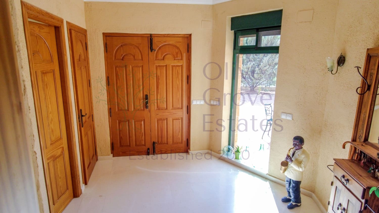 2 bedroom Villa for sale in Biar - € 495,000 (Ref: 9296327)