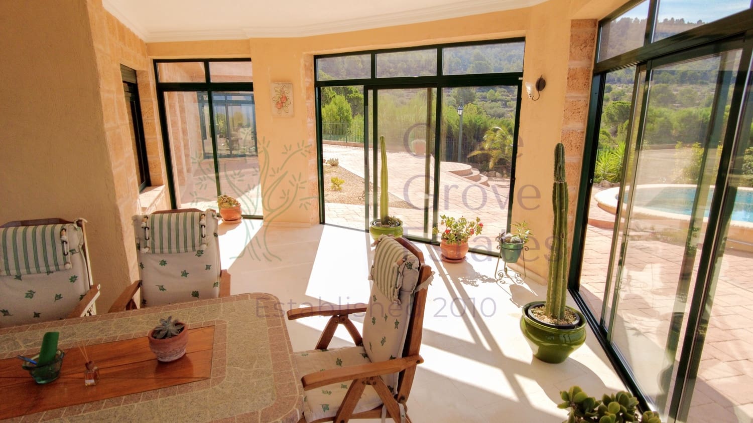 2 bedroom Villa for sale in Biar - € 495,000 (Ref: 9296327)