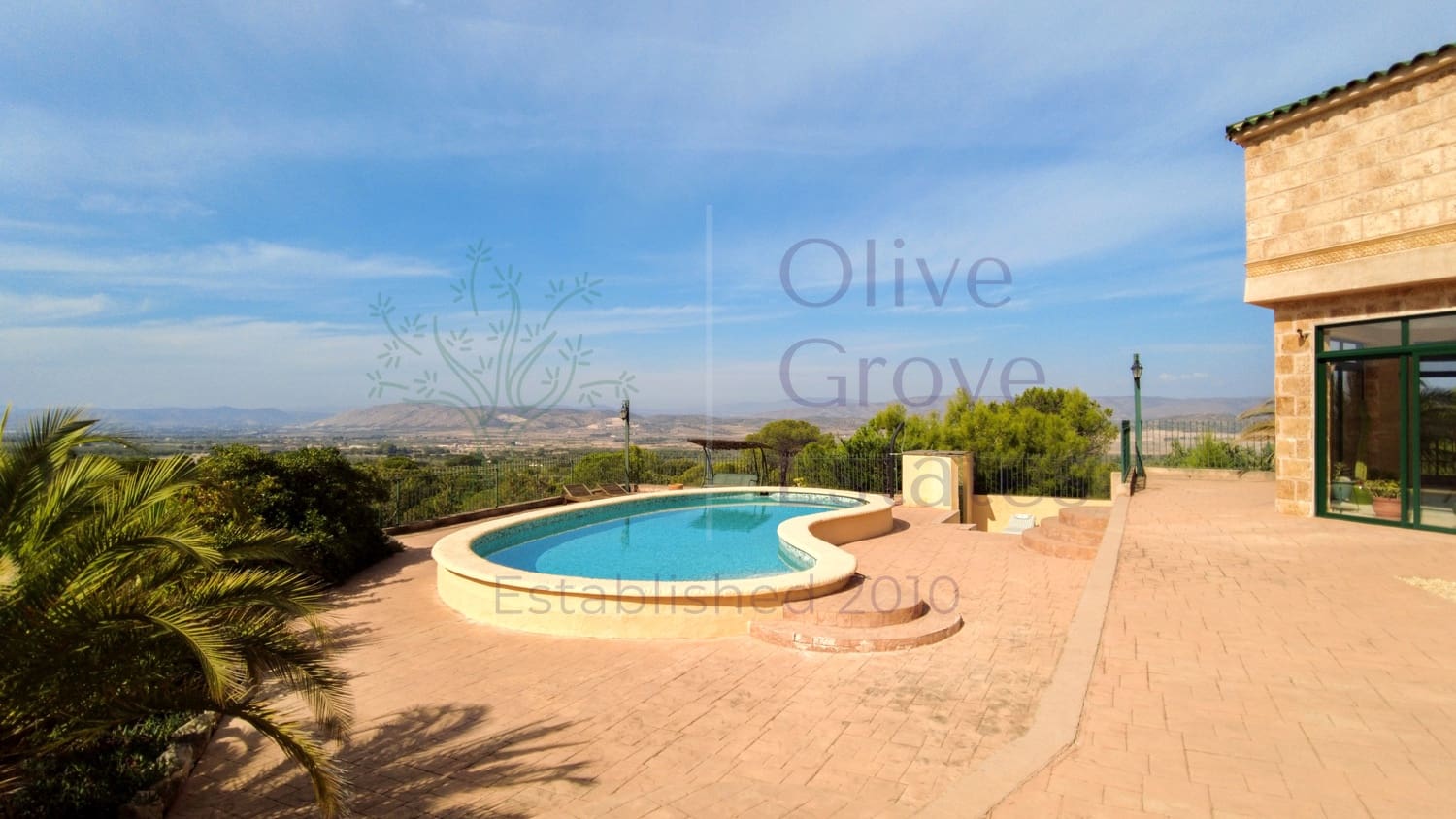 2 bedroom Villa for sale in Biar - € 495,000 (Ref: 9296327)