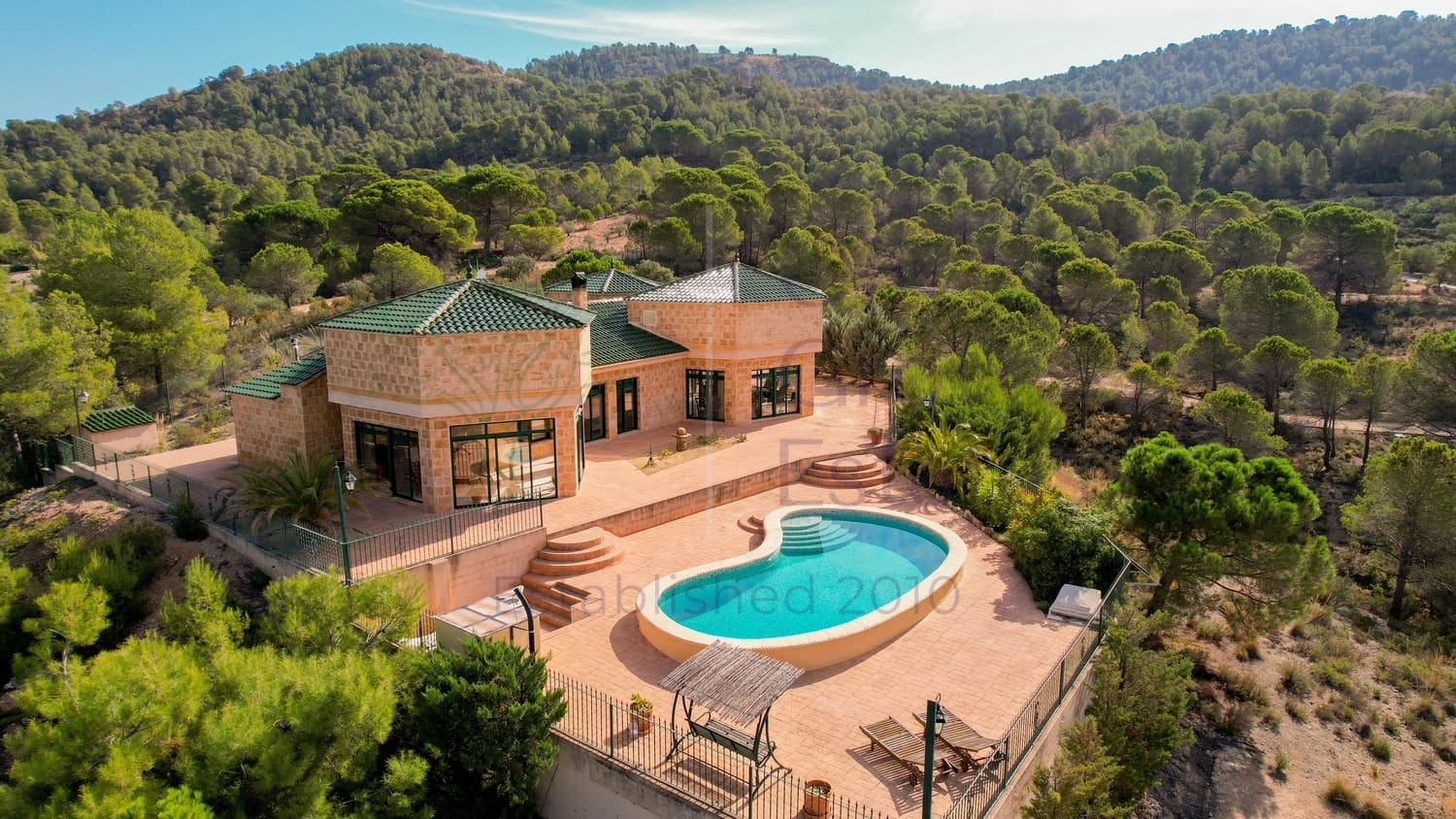 2 bedroom Villa for sale in Biar - € 495,000 (Ref: 9296327)