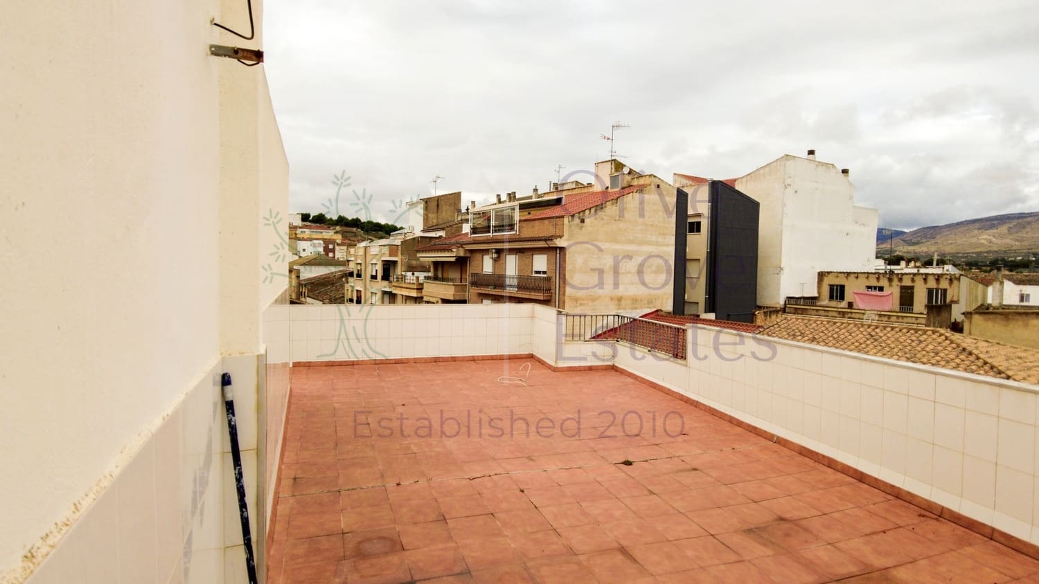 5 makuuhuone Huoneisto myytävänä paikassa Caudete - 119 900 € (Ref: 9304742)