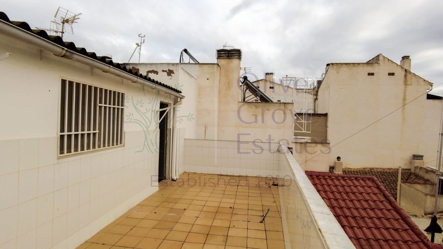 5 makuuhuone Huoneisto myytävänä paikassa Caudete - 119 900 € (Ref: 9304742)