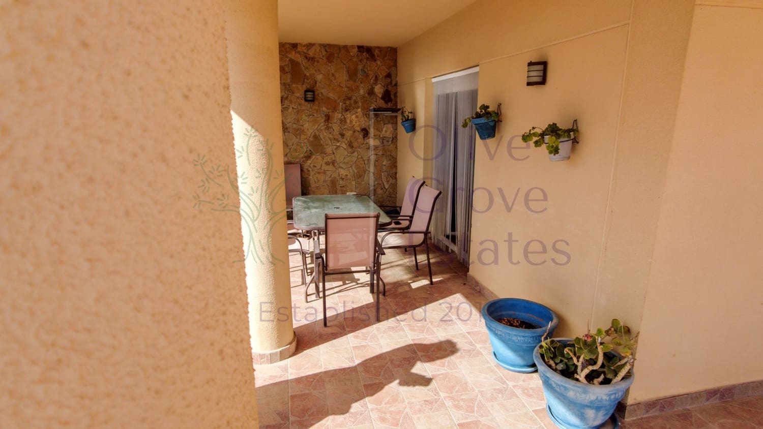 4 chambre Villa/Maison à vendre à Salinas avec piscine garage - 323 900 € (Ref: 9343951)