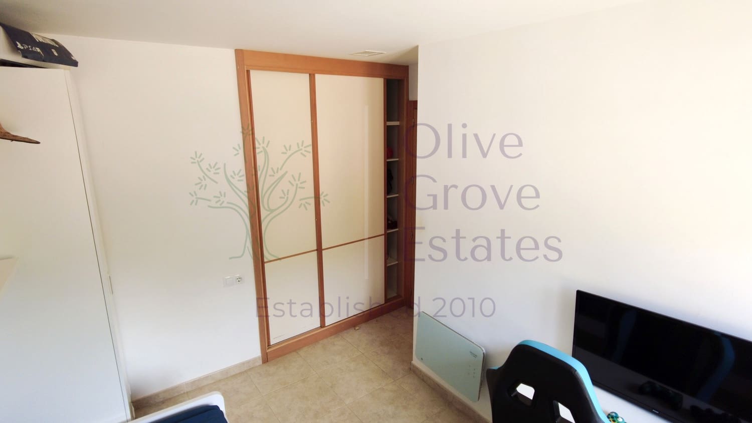 4 chambre Villa/Maison à vendre à Salinas avec piscine garage - 323 900 € (Ref: 9343951)