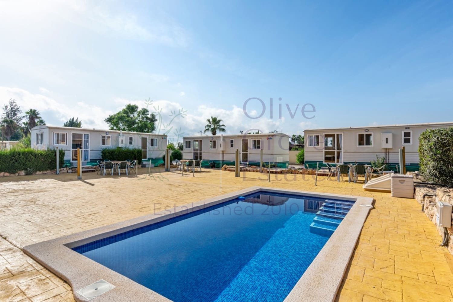 6 soveværelse Finca/Landehus til salg i Los Montesinos med swimmingpool - € 795.000 (Ref: 9417421)