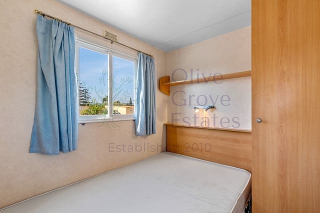 6 soveværelse Finca/Landehus til salg i Los Montesinos med swimmingpool - € 795.000 (Ref: 9417421)