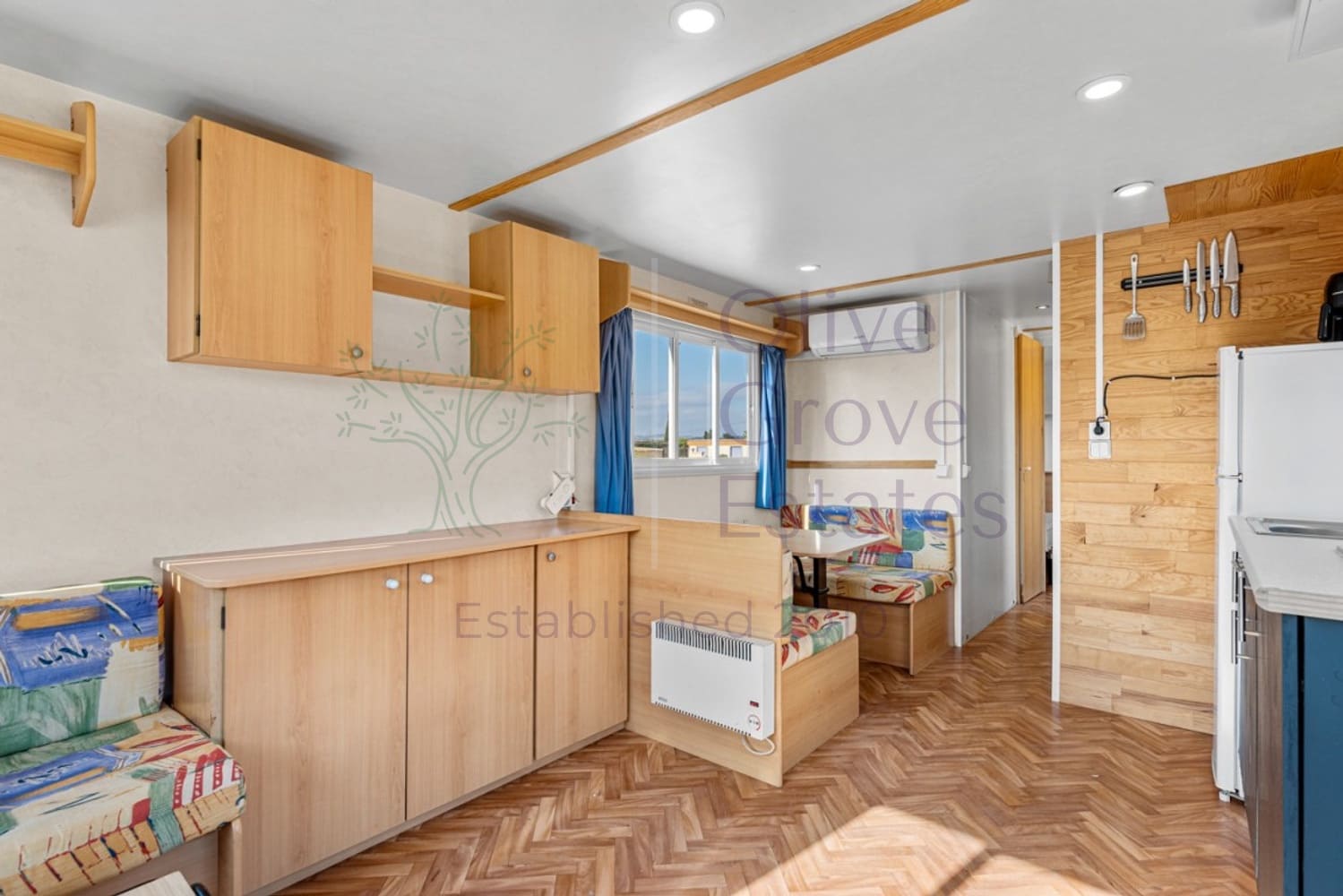 6 soveværelse Finca/Landehus til salg i Los Montesinos med swimmingpool - € 795.000 (Ref: 9417421)