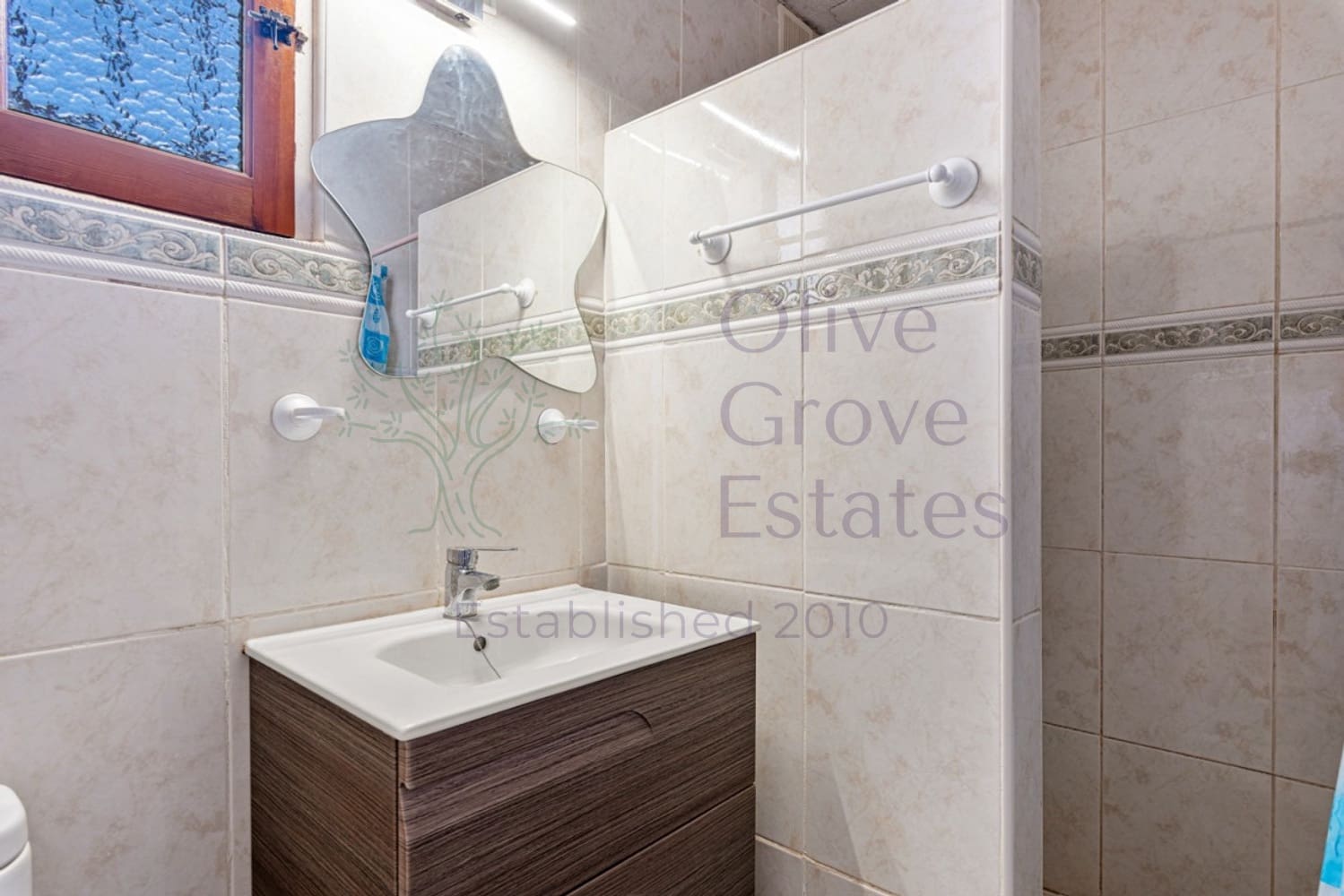 6 soveværelse Finca/Landehus til salg i Los Montesinos med swimmingpool - € 795.000 (Ref: 9417421)