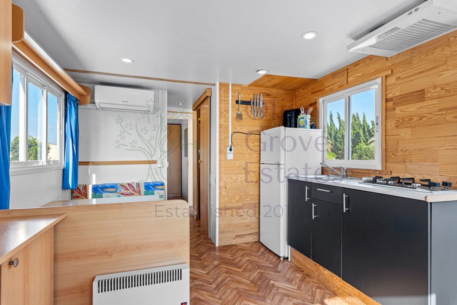 6 soveværelse Finca/Landehus til salg i Los Montesinos med swimmingpool - € 795.000 (Ref: 9417421)